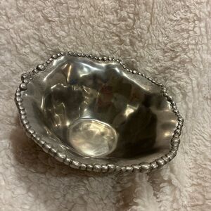 Beatriz Ball Organic Pearl 8.5 inch serving bowl